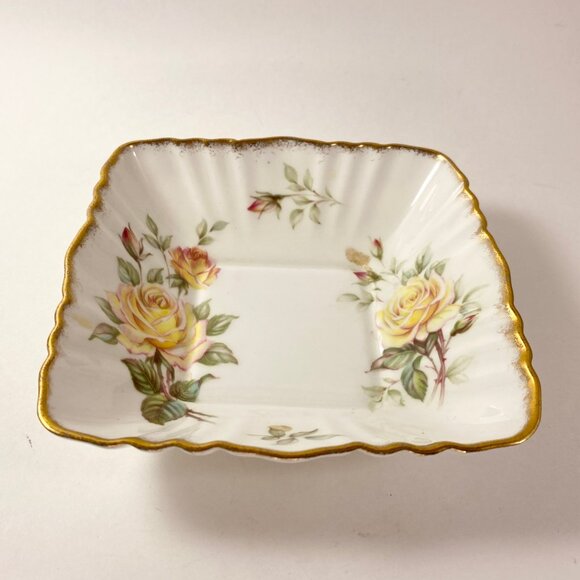 RARE Paragon Peace Rose Square Candy Bon Bon Nut Ring Dish Gold Rim MINT - Picture 3 of 5